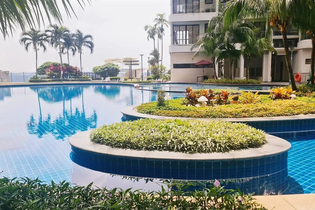 New!4-6Pax Seaview Royal Strand Condo Jb City Town Johor Bahru Apartment